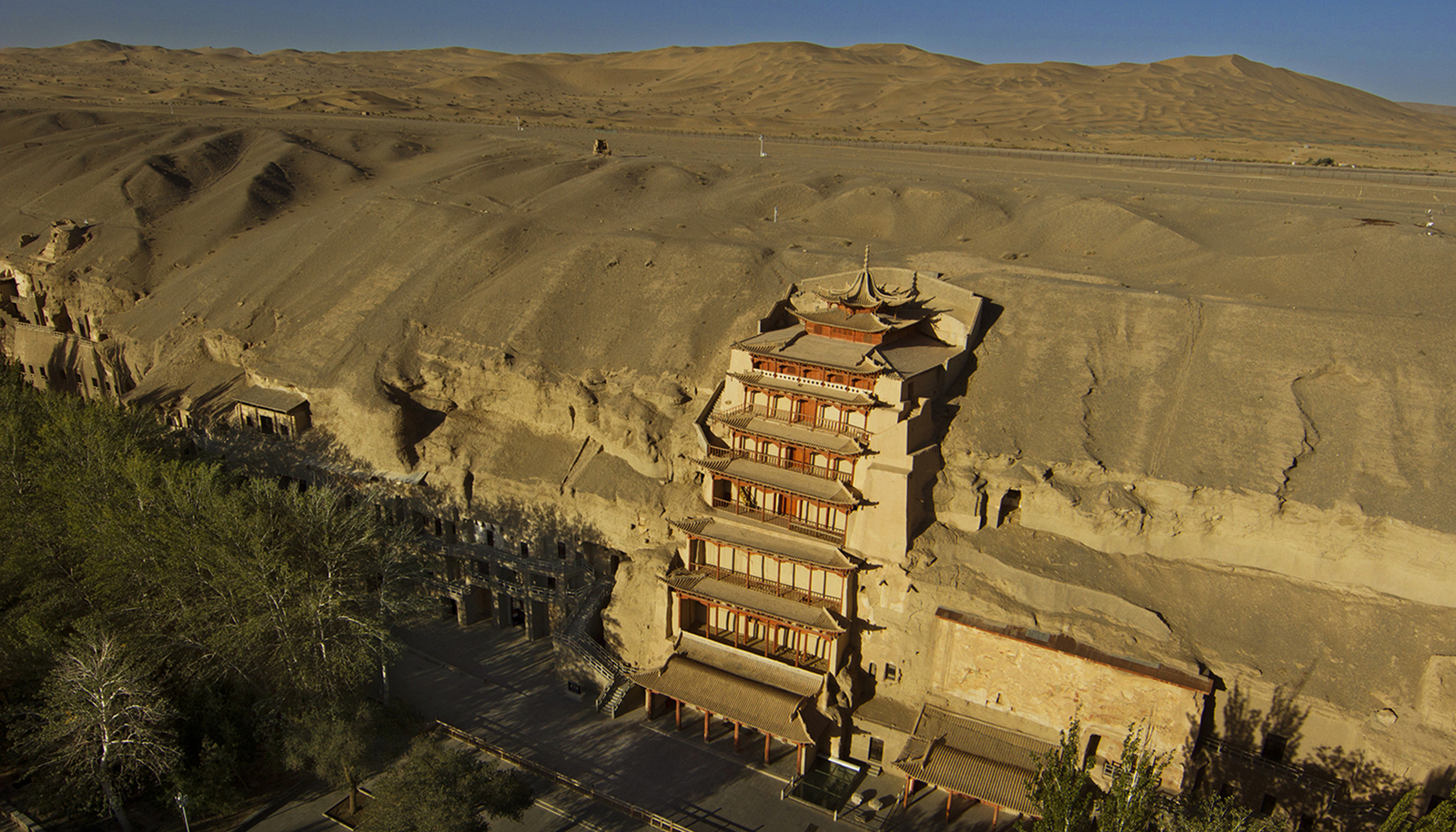 甘肃，历史长河中的瑰宝篇章